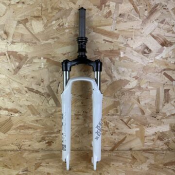 SR Suntour XCM Suspension Forks – 26” MTB, Disc Brake Compatible