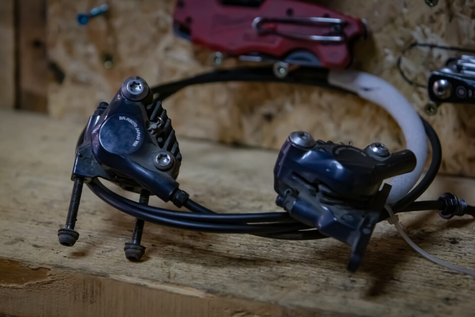 Second-hand bike brake sets including rim brakes, disc brakes and hydraulic kits