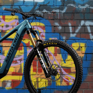 win the Santa Cruz Bullit 90 - E-MTB