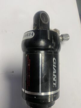 2013 Giant Air Rear Shock for sale in York, North Yorkshire by Recycle York on SHIFTA marketplace. Top quality second-hand bikes online.