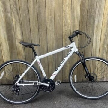 Viking Legend 2.1 Hybrid Commuter Bike – 21 Speed – Disc Brakes – ready to ride
