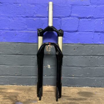 RST frst forks 145mm straight steer tube 26” compatible