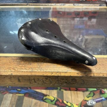 Brooks B66 vintage leather saddle
