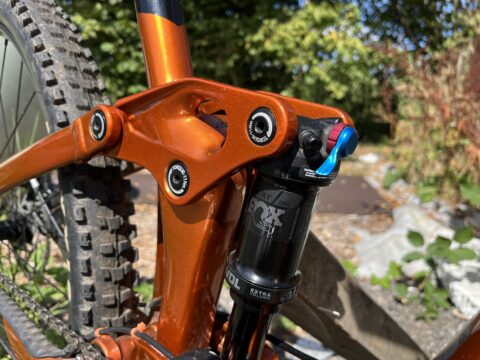The Trance X metallic orange frame finish in direct sunlight. Buy and sell on shifta.