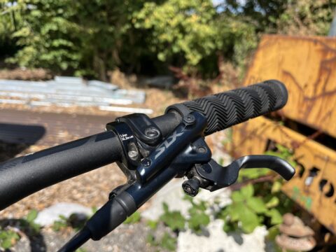 The Trance X metallic orange frame finish in direct sunlight. Buy and sell on shifta.