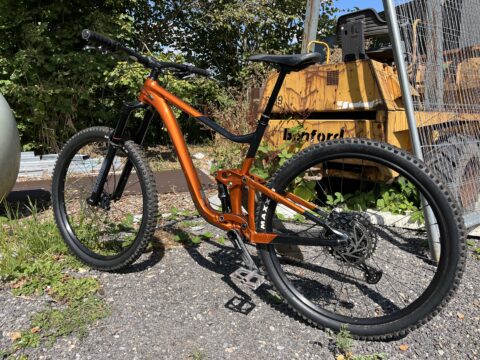 The Trance X metallic orange frame finish in direct sunlight. Buy and sell on shifta.