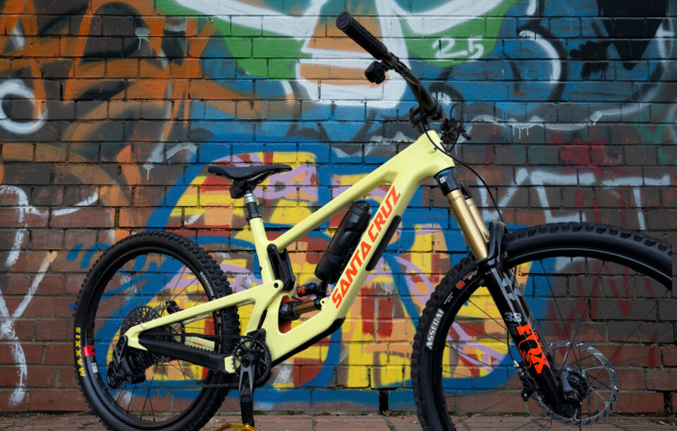 Win a Santa Cruz Nomad CC WIN A Santacruz Nomad CC - SHIFTA BIKE