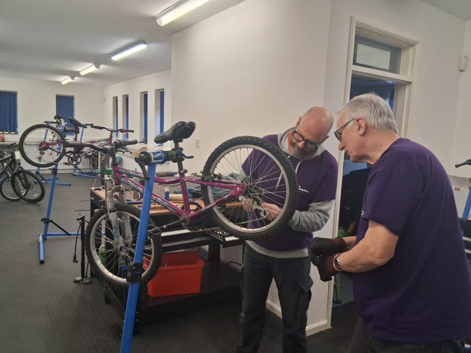 r-evolution bikes - secondhand bikes on SHIFTA