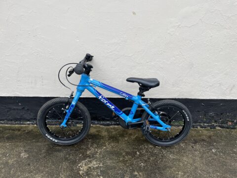 Forme Cubley 14" Kids Bike - Blue – GRADE B for sale in Yorkshire and The Humber by Club Bikes on SHIFTA marketplace. Top quality second-hand bikes online.