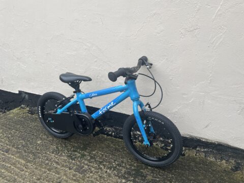 Forme Cubley 14" Kids Bike - Blue – GRADE B for sale in Yorkshire and The Humber by Club Bikes on SHIFTA marketplace. Top quality second-hand bikes online.