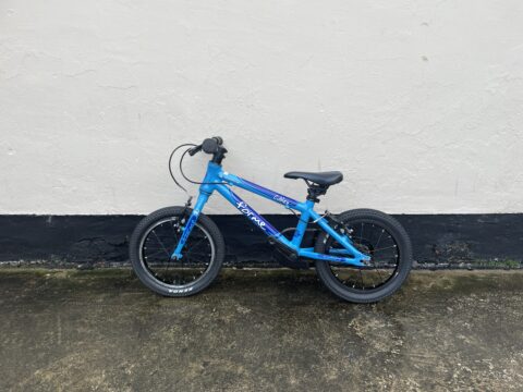 Forme Cubley 14" Kids Bike - Blue – GRADE B for sale in Yorkshire and The Humber by Club Bikes on SHIFTA marketplace. Top quality second-hand bikes online.