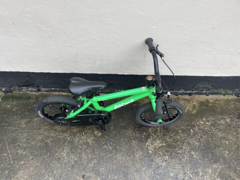 Forme Cubley 14" Kids Bike - Green – GRADE C for sale in Yorkshire and The Humber by Club Bikes on SHIFTA marketplace. Top quality second-hand bikes online.