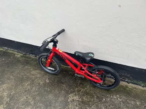 Frog 40 Kids Bike – Red – Grade B for sale in Yorkshire and The Humber by Club Bikes on SHIFTA marketplace. Top quality second-hand bikes online.