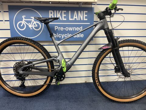 Scott Spark 950 mountain bike Medium RRP£3799 (near Mint condition) (Was £1800) To Clear for sale in the East Midlands by Valecycles on SHIFTA marketplace. Top quality second-hand bikes online.