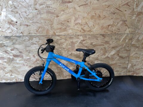 Forme Cubley 14" Kids Bike - Blue – GRADE B for sale in Yorkshire and The Humber by Club Bikes on SHIFTA marketplace. Top quality second-hand bikes online.