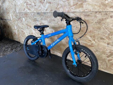 Forme Cubley 14" Kids Bike - Blue – GRADE C for sale in Yorkshire and The Humber by Club Bikes on SHIFTA marketplace. Top quality second-hand bikes online.