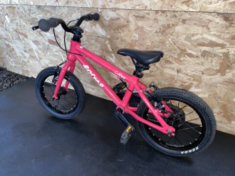 Forme Cubley 14" Kids Bike - Pink – GRADE B for sale in Yorkshire and The Humber by Club Bikes on SHIFTA marketplace. Top quality second-hand bikes online.