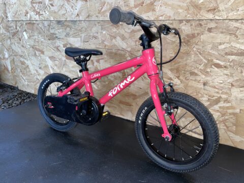 Forme Cubley 14" Kids Bike - Pink – GRADE B for sale in Yorkshire and The Humber by Club Bikes on SHIFTA marketplace. Top quality second-hand bikes online.