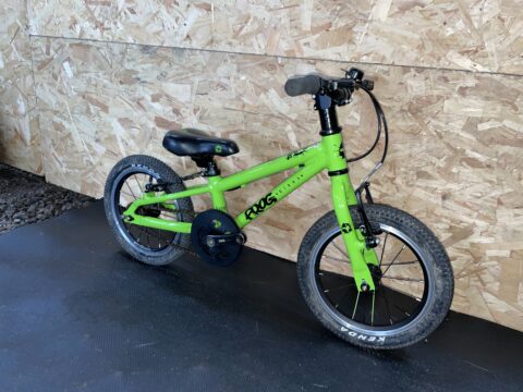 Frog 40 Kids Bike – Green – Grade B for sale in Yorkshire and The Humber by Club Bikes on SHIFTA marketplace. Top quality second-hand bikes online.