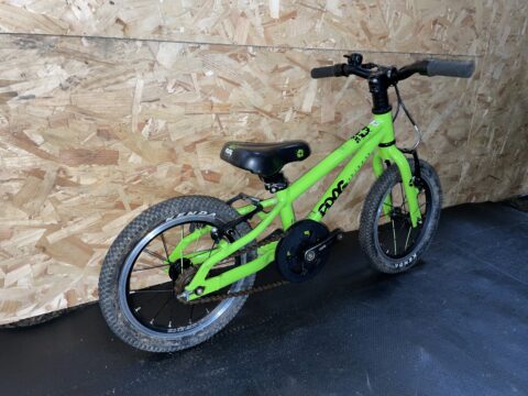 Frog 40 Kids Bike – Green – Grade B for sale in Yorkshire and The Humber by Club Bikes on SHIFTA marketplace. Top quality second-hand bikes online.