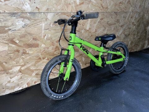Frog 40 Kids Bike – Green – Grade B for sale in Yorkshire and The Humber by Club Bikes on SHIFTA marketplace. Top quality second-hand bikes online.