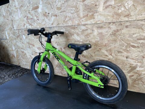 Frog 40 Kids Bike – Green – Grade C for sale in Yorkshire and The Humber by Club Bikes on SHIFTA marketplace. Top quality second-hand bikes online.