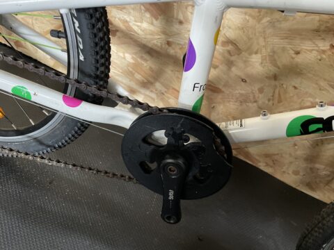 Frog 52 Kids Bike – White / Spotty - Grade C for sale in Yorkshire and The Humber by Club Bikes on SHIFTA marketplace. Top quality second-hand bikes online.