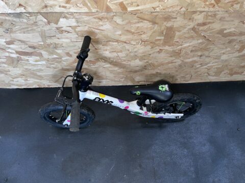 Frog Tadpole Plus Balance Bike - Blue Union Jack - GRADE C for sale in Yorkshire and The Humber by Club Bikes on SHIFTA marketplace. Top quality second-hand bikes online.