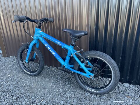 Forme Cubley 14" Kids Bike - Blue – GRADE C for sale in Yorkshire and The Humber by Club Bikes on SHIFTA marketplace. Top quality second-hand bikes online.