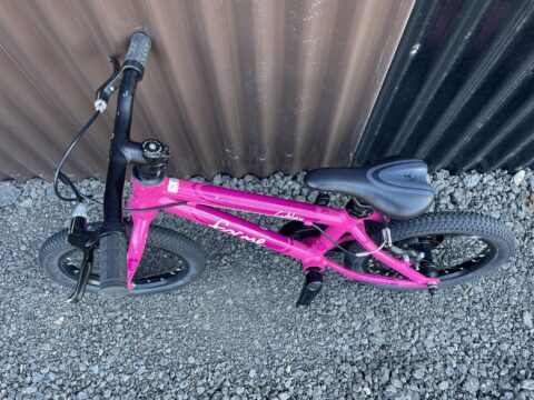Forme Cubley 14" Kids Bike - Pink – GRADE C for sale in Yorkshire and The Humber by Club Bikes on SHIFTA marketplace. Top quality second-hand bikes online.
