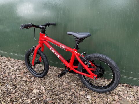 Forme Cubley 14" Kids Bike - Red – GRADE B for sale in Yorkshire and The Humber by Club Bikes on SHIFTA marketplace. Top quality second-hand bikes online.