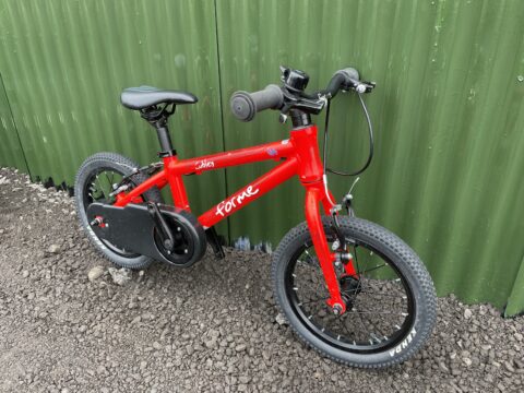 Forme Cubley 14" Kids Bike - Red – GRADE C for sale in Yorkshire and The Humber by Club Bikes on SHIFTA marketplace. Top quality second-hand bikes online.
