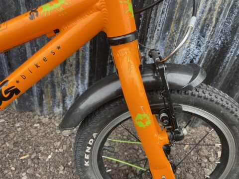 Frog 40 Kids Bike – Orange – Grade B for sale in Yorkshire and The Humber by Club Bikes on SHIFTA marketplace. Top quality second-hand bikes online.