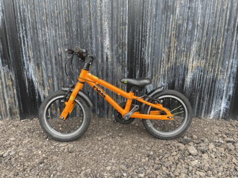 Frog 40 Kids Bike – Orange – Grade B for sale in Yorkshire and The Humber by Club Bikes on SHIFTA marketplace. Top quality second-hand bikes online.