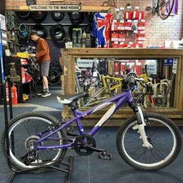 Carrera Luna 20” wheels, 7 speed gripshift, v-brake for sale in York, North Yorkshire by Recycle York on SHIFTA marketplace. Top quality second-hand bikes online.