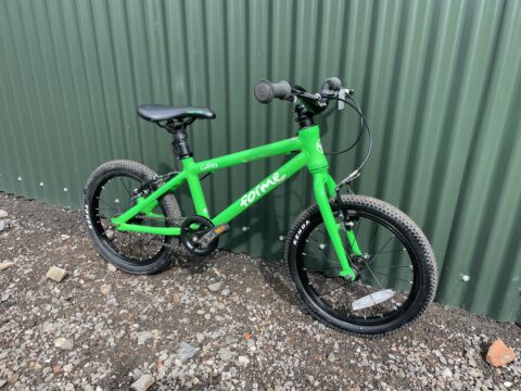 Forme Cubley 16" Kids Bike - Green – Grade B for sale in Yorkshire and The Humber by Club Bikes on SHIFTA marketplace. Top quality second-hand bikes online.