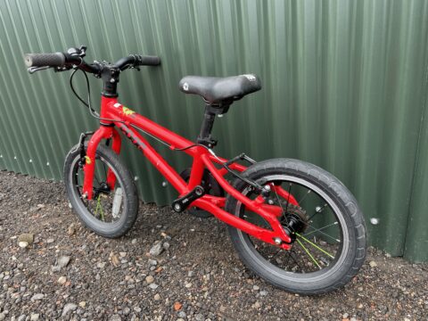 Frog 43 Kids Bike – Red – Grade B for sale in Yorkshire and The Humber by Club Bikes on SHIFTA marketplace. Top quality second-hand bikes online.