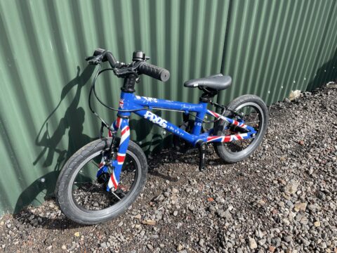 Frog 43 Kids Bike – Union Jack – Grade C for sale in Yorkshire and The Humber by Club Bikes on SHIFTA marketplace. Top quality second-hand bikes online.
