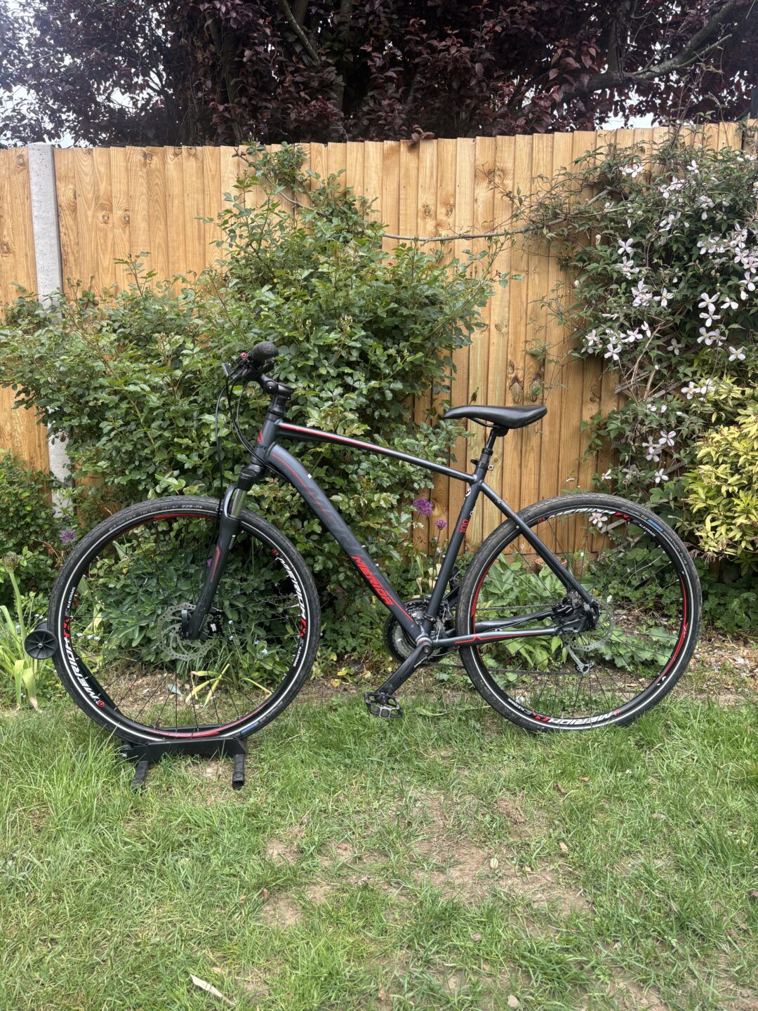 Merida crossway 100 - SHIFTA BIKE