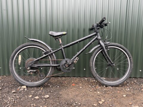 Job lot of 7 children’s branded bikes frogs, Carrera, Specialized for sale in York, North Yorkshire by Recycle York on SHIFTA marketplace. Top quality second-hand bikes online.