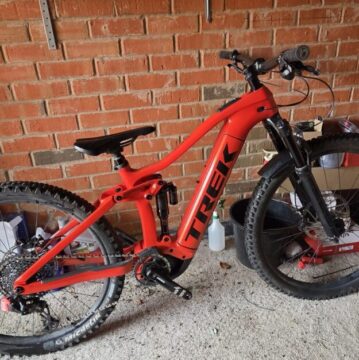 Trek rail 9.8 gx axs for sale in Doncaster by Global247 on SHIFTA marketplace. Top quality second-hand bikes online.