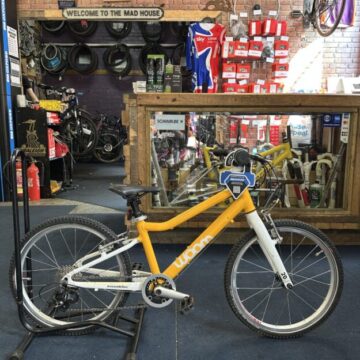 Woom 4 20” wheels, 7 speed grip shift, v-brakes for sale in York, North Yorkshire by Recycle York on SHIFTA marketplace. Top quality second-hand bikes online.