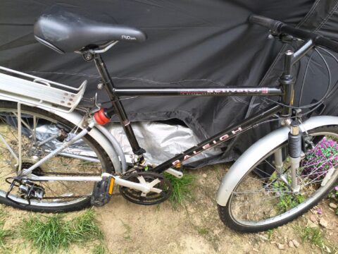 1995 47 cm Raleigh Activator2 Mountain Bike for sale in Horsham by D and S Cycles on SHIFTA marketplace. Top quality second-hand bikes online.