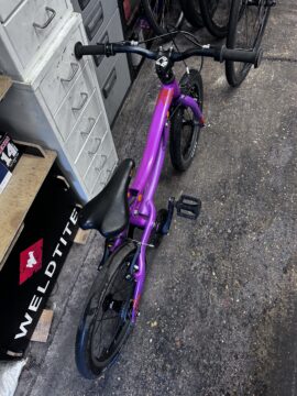 Black mountain scog kids single speed bike 16” wheels for sale in Biggin hill by Pop In cycles on SHIFTA marketplace. Top quality second-hand bikes online.