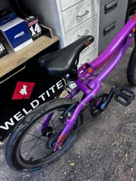 Black mountain scog kids single speed bike 16” wheels for sale in Biggin hill by Pop In cycles on SHIFTA marketplace. Top quality second-hand bikes online.