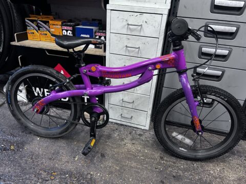 Black mountain scog kids single speed bike 16” wheels for sale in Biggin hill by Pop In cycles on SHIFTA marketplace. Top quality second-hand bikes online.