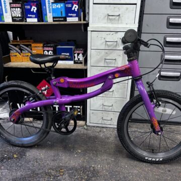 Black mountain scog kids single speed bike 16” wheels for sale in Biggin hill by Pop In cycles on SHIFTA marketplace. Top quality second-hand bikes online.