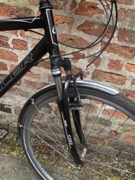Claud Butler Legend Hybrid Bike for sale in Winchester by Lorin on SHIFTA marketplace. Top quality second-hand bikes online.