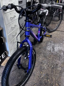 Cosmos carrera 16” wheels bike purple aluminium frame single speed kids serviced new brake cables & chain for sale in Biggin hill by Pop In cycles on SHIFTA marketplace. Top quality second-hand bikes online.