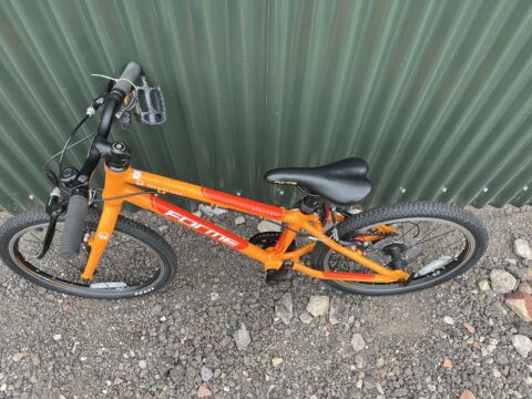 Forme Kinder MX20 Kids Bike - Orange – Grade C for sale in Yorkshire and The Humber by Club Bikes on SHIFTA marketplace. Top quality second-hand bikes online.